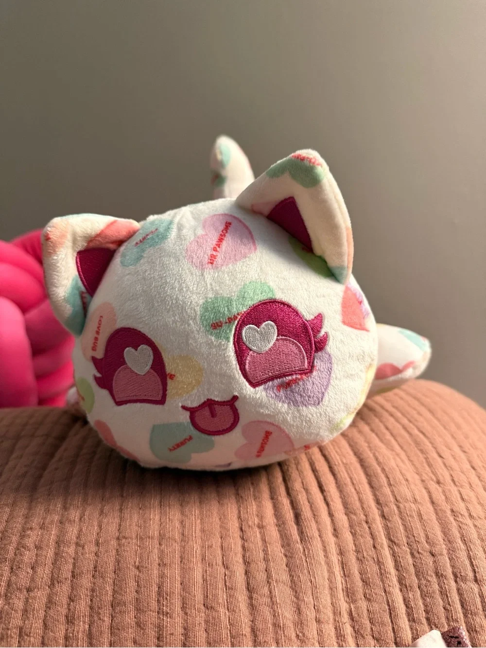Aphmau MeeMeows Valentine's Candy Hearts Cat Plush